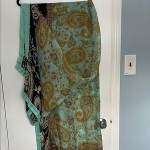 Vintage ESSENZA De SILK Collection Scarf/wrap